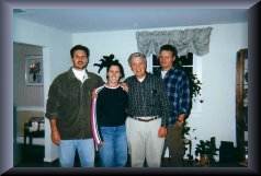 John J., John Jr., Crystal e William DeLuccia